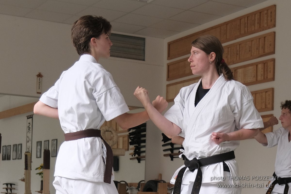 Karate und Kobudo Dan Prüfungen 24.07.2021 Oliver, Ramona, Maria