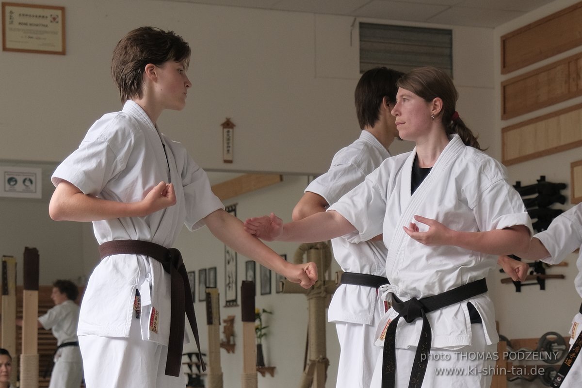 Karate und Kobudo Dan Prüfungen 24.07.2021 Oliver, Ramona, Maria