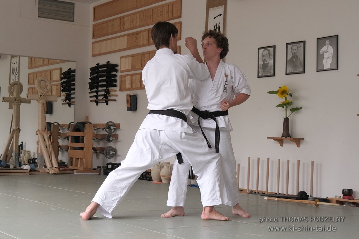 Karate und Kobudo Dan Prüfungen 24.07.2021 Oliver, Ramona, Maria