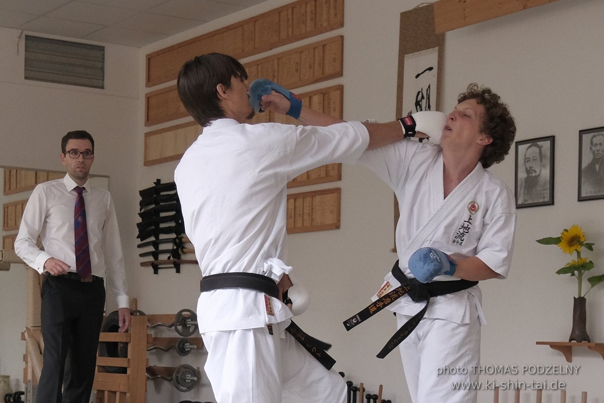 Karate und Kobudo Dan Prüfungen 24.07.2021 Oliver, Ramona, Maria