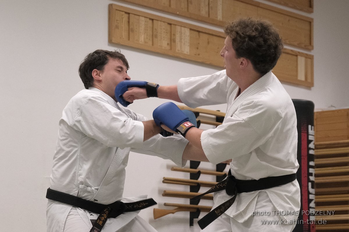 Karate und Kobudo Dan Prüfungen 4.12.2021 (Oliver, Horacio, Ramona, Christian)