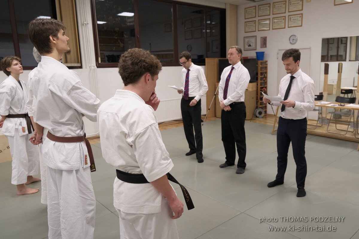 Karate und Kobudo Dan Prüfungen 4.12.2021 (Oliver, Horacio, Ramona, Christian)