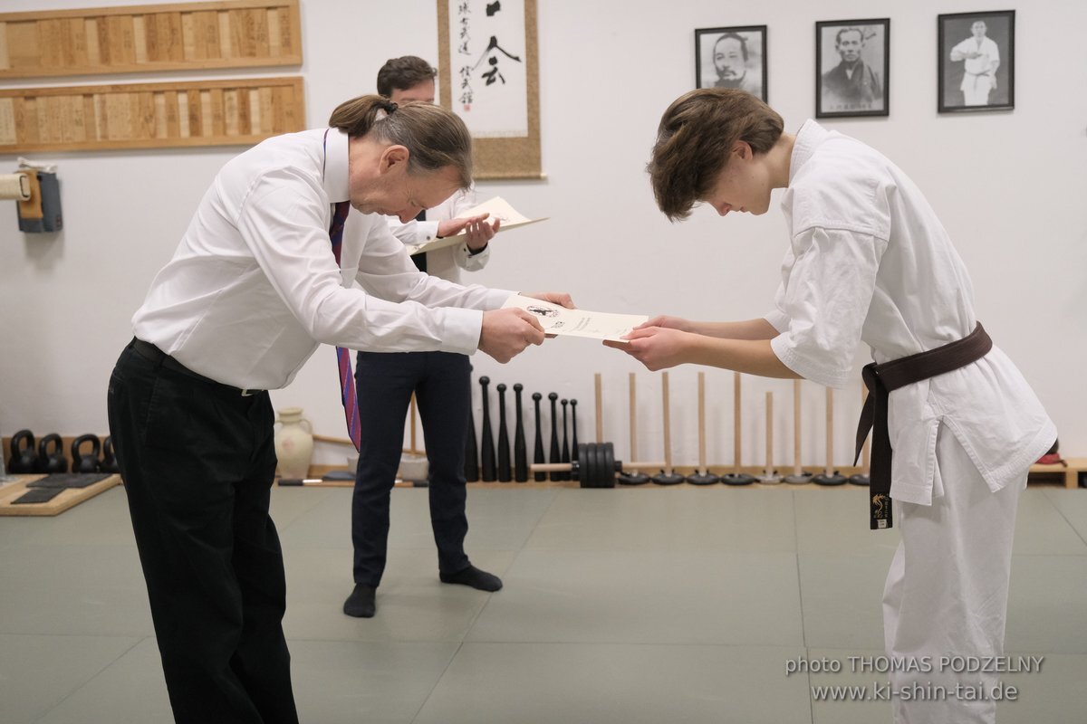 Karate und Kobudo Dan Prüfungen 4.12.2021 (Oliver, Horacio, Ramona, Christian)