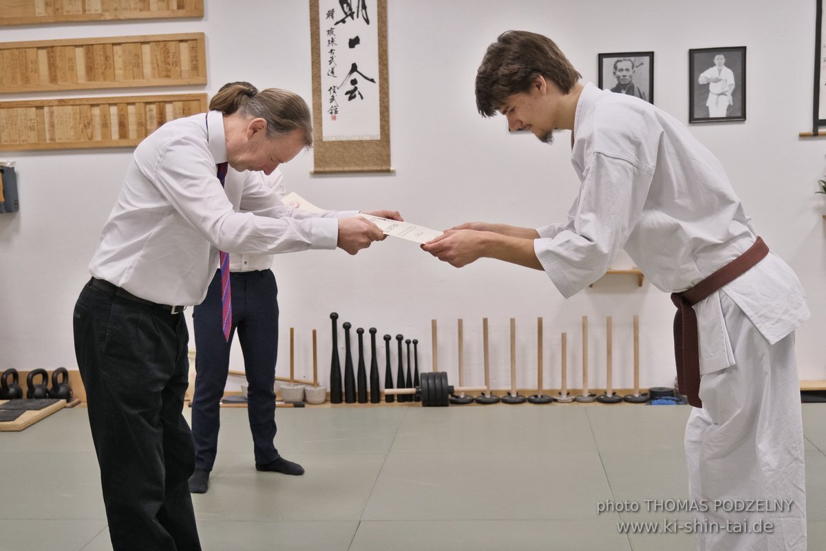 Karate und Kobudo Dan Prüfungen 4.12.2021 (Oliver, Horacio, Ramona, Christian)