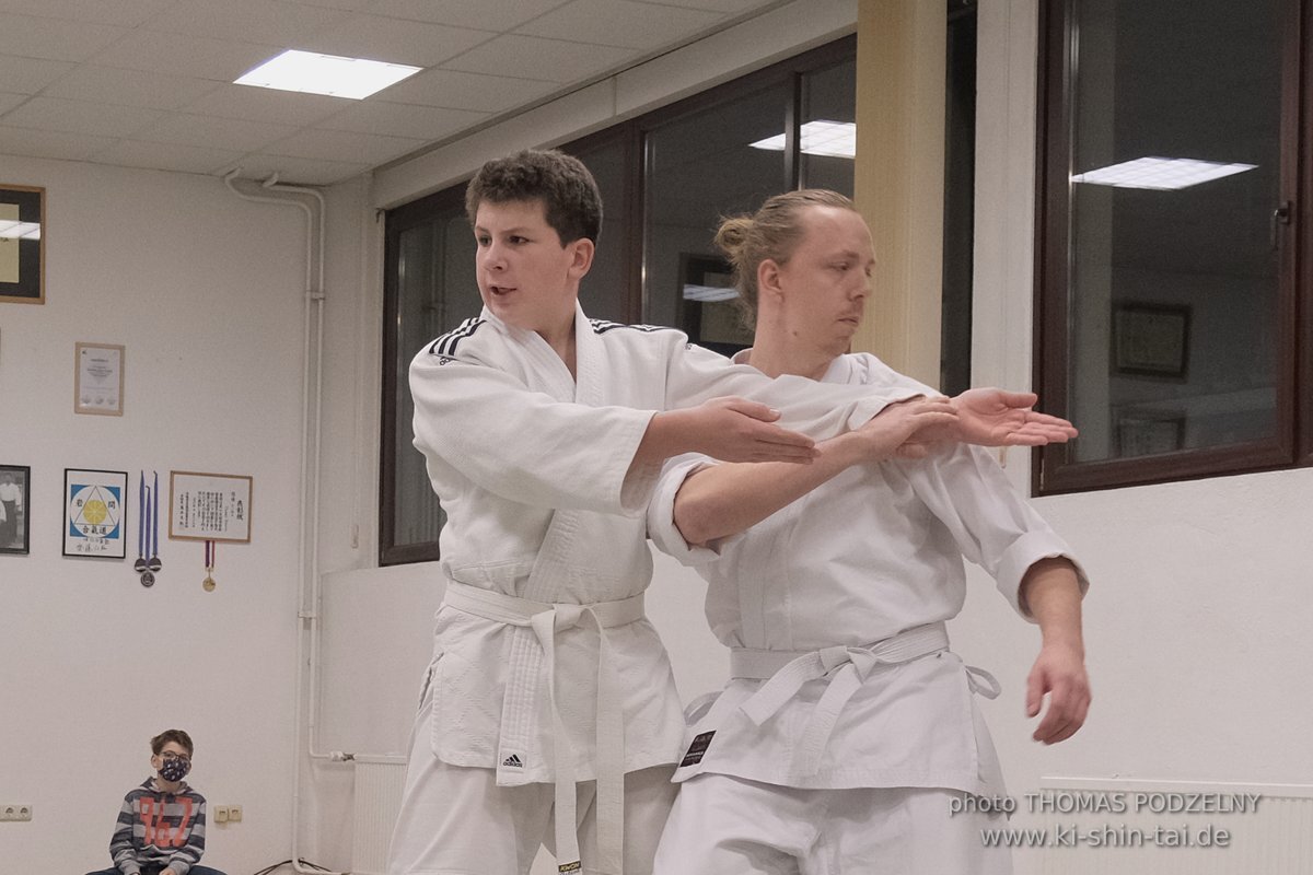 Aikido Kyu Prüfungen 12.12.2021 (Sebastian, Lukas, Alexander, Jan)