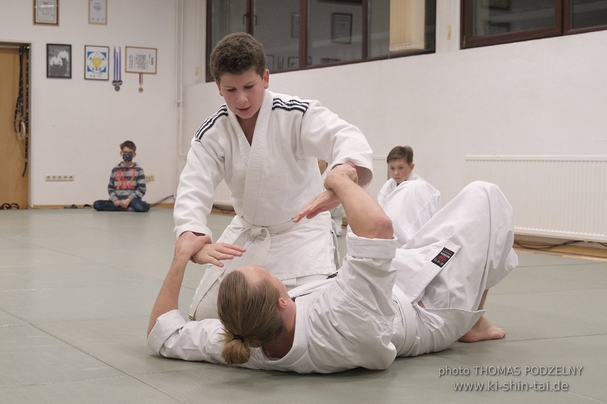 Aikido Kyu Prüfungen 12.12.2021 (Sebastian, Lukas, Alexander, Jan)