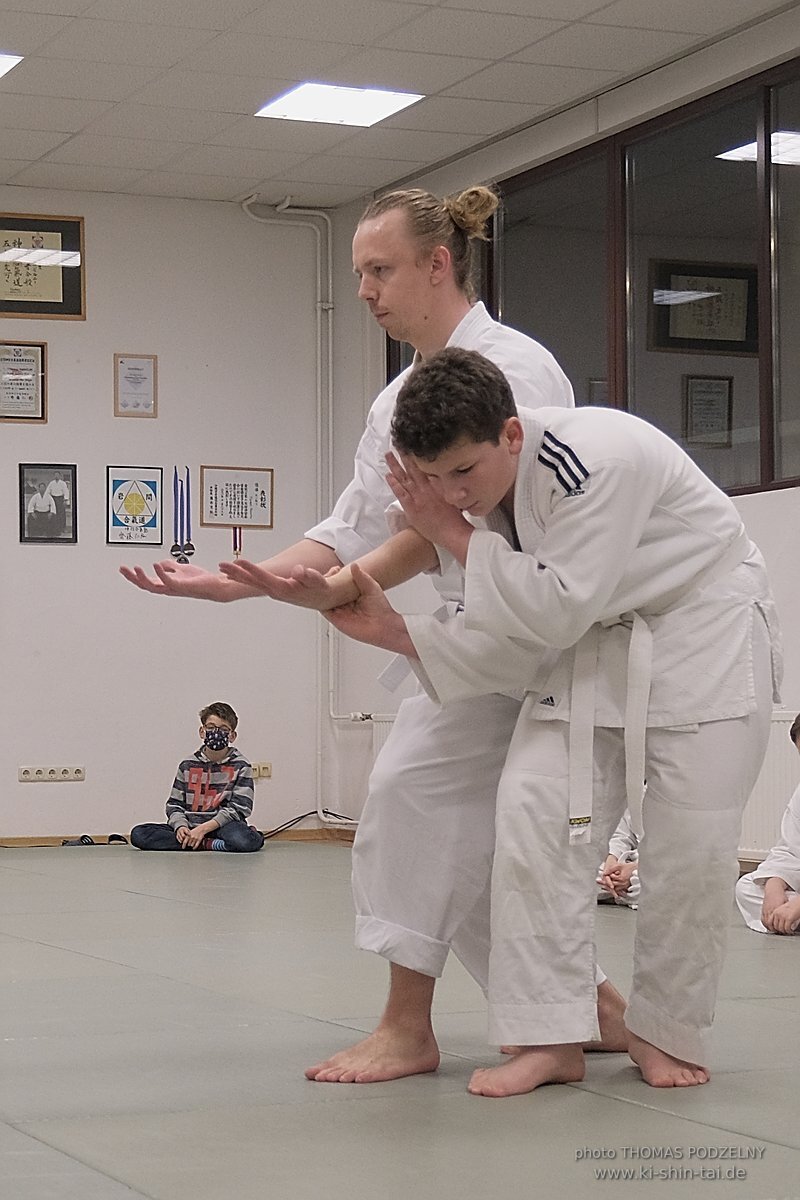 Aikido Kyu Prüfungen 12.12.2021 (Sebastian, Lukas, Alexander, Jan)