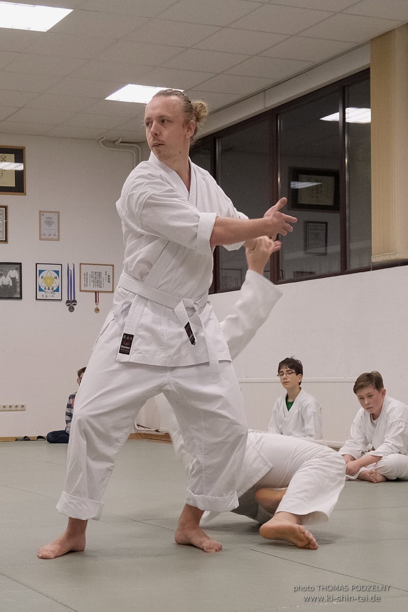 Aikido Kyu Prüfungen 12.12.2021 (Sebastian, Lukas, Alexander, Jan)