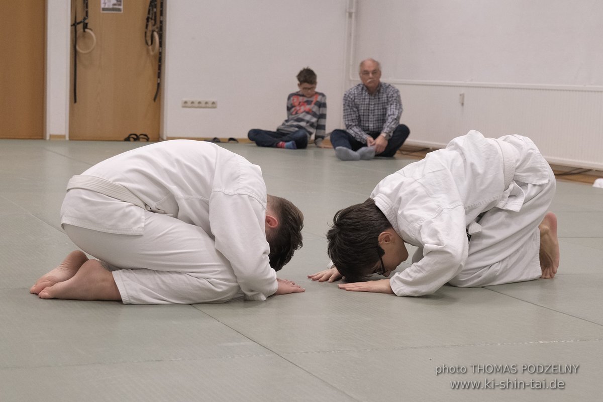 Aikido Kyu Prüfungen 12.12.2021 (Sebastian, Lukas, Alexander, Jan)