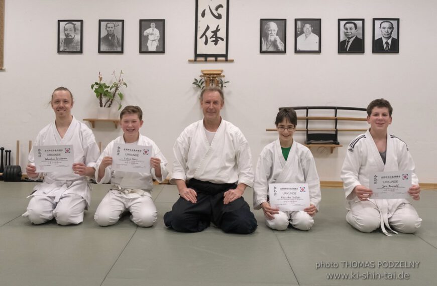Aikido Kyu Prüfungen 12.12.2021 (Sebastian, Lukas, Alexander, Jan)