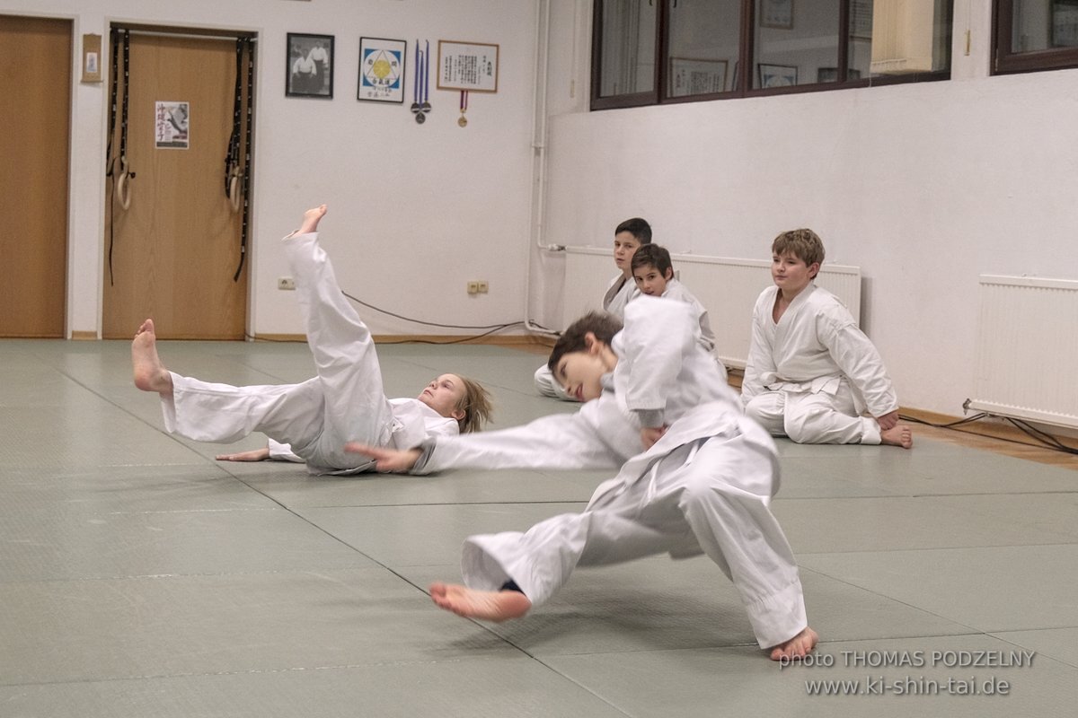 Aikido-Kids Prüfungen 21.12.2021 (Joschka, Reto, Thilo, Philipp)