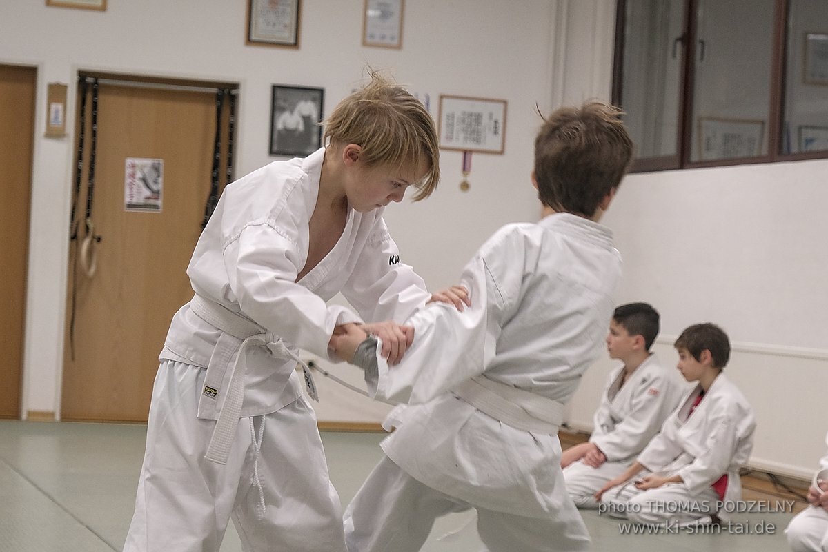 Aikido-Kids Prüfungen 21.12.2021 (Joschka, Reto, Thilo, Philipp)