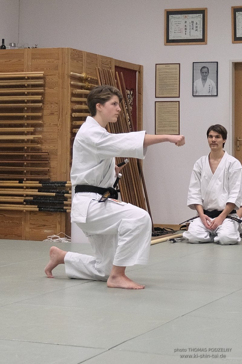 Kobudo und Karate Kyu und Dan Prüfungen 10.12.2022