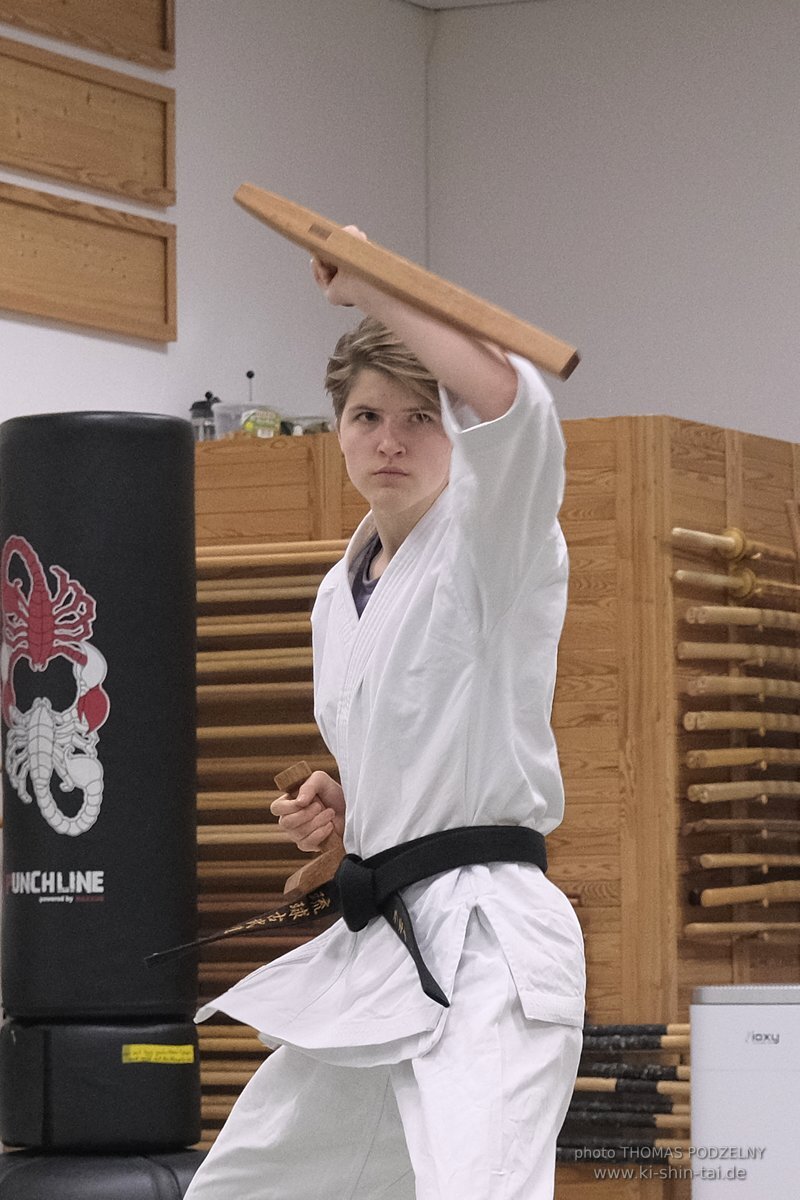 Kobudo und Karate Kyu und Dan Prüfungen 10.12.2022