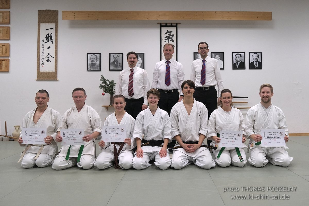 Du betrachtest gerade Kobudô und Karate Prüfungen 10.12.2022