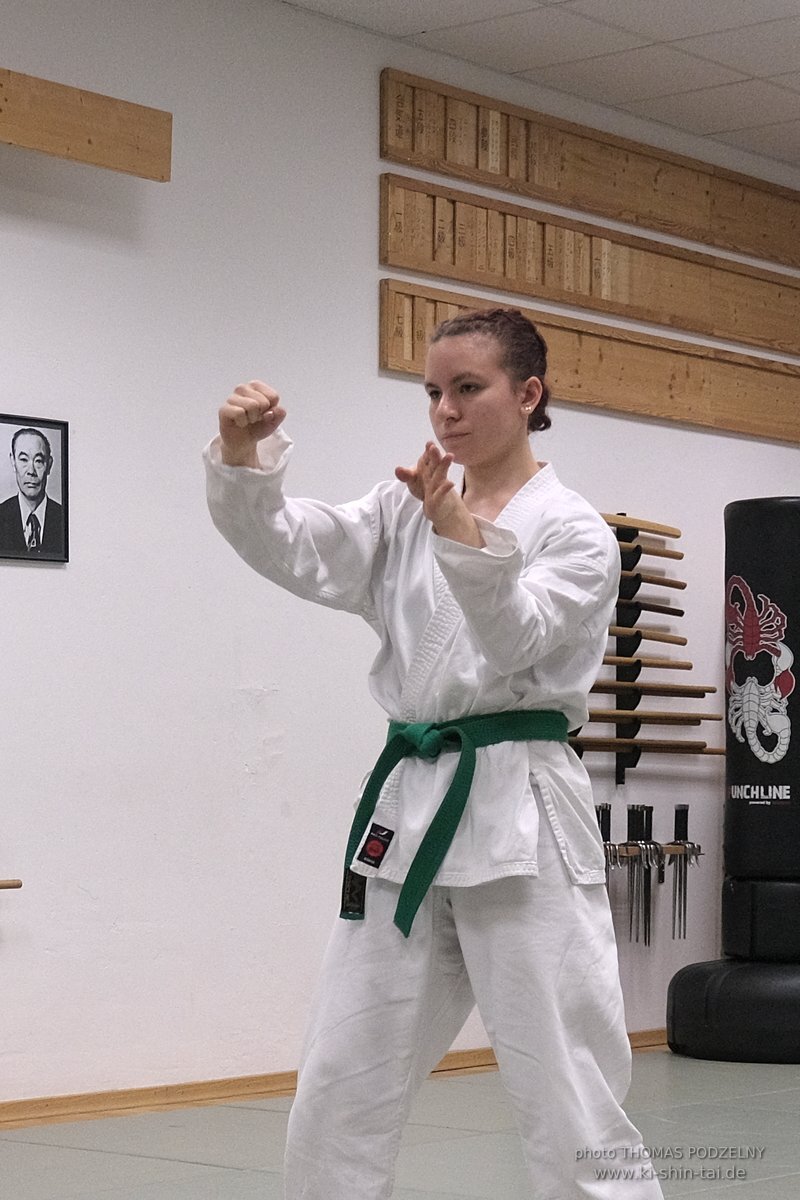 Kobudo und Karate Kyu und Dan Prüfungen 10.12.2022