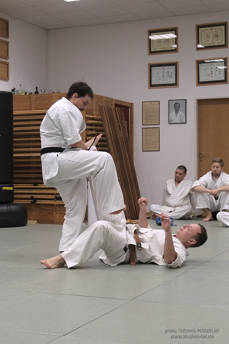 Kobudo und Karate Kyu und Dan Prüfungen 10.12.2022