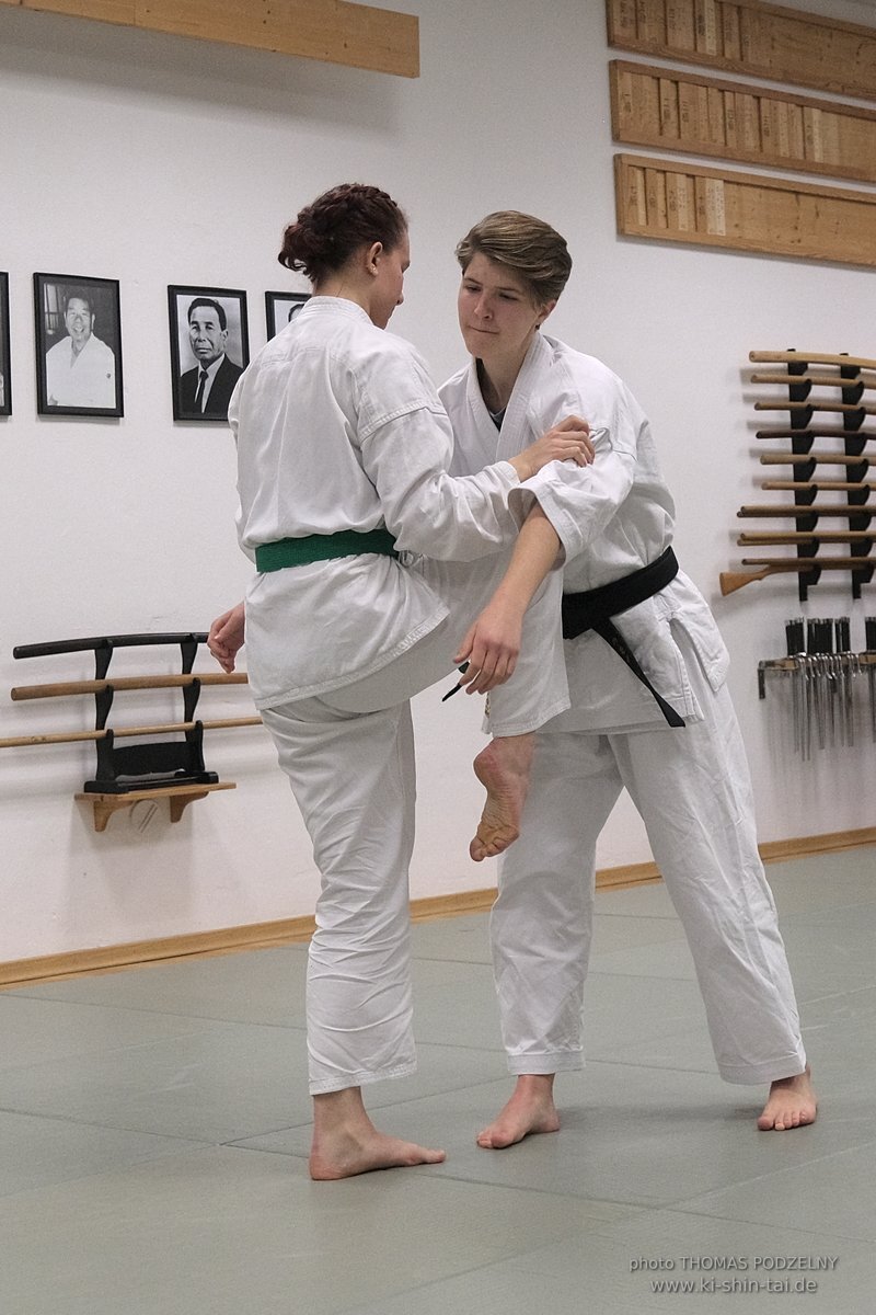 Kobudo und Karate Kyu und Dan Prüfungen 10.12.2022