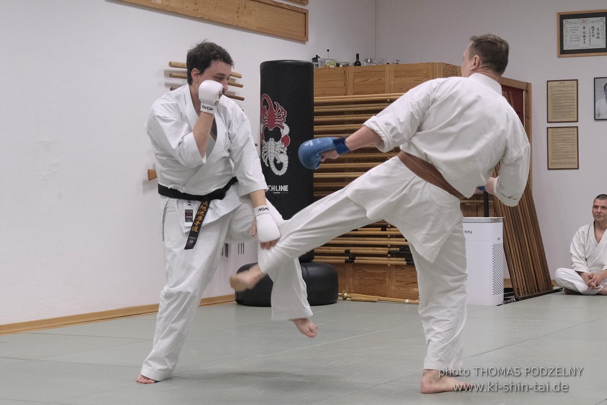 Kobudo und Karate Kyu und Dan Prüfungen 10.12.2022