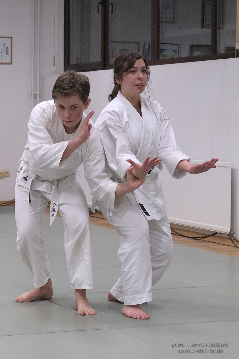 Aikido 6.Kyu Prüfung Laura Wintoch 8.12.2022