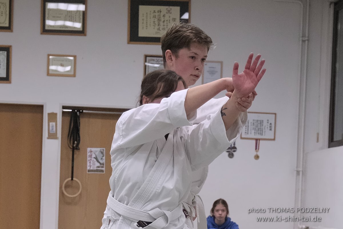 Aikido 6.Kyu Prüfung Laura Wintoch 8.12.2022
