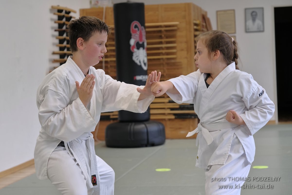 Karate Kids Kyu Prüfungen 24. und 28. Juli 2023