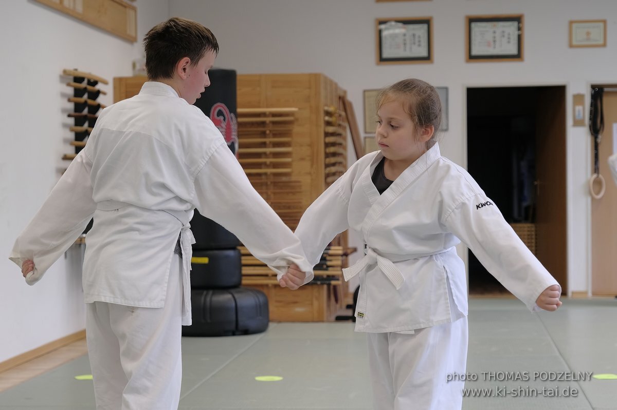 Karate Kids Kyu Prüfungen 24. und 28. Juli 2023