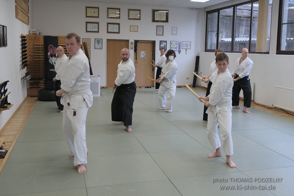 Aikido Intensiv (I) 2023 - Aiki Ken - Thomas Podzelny 5.Dan