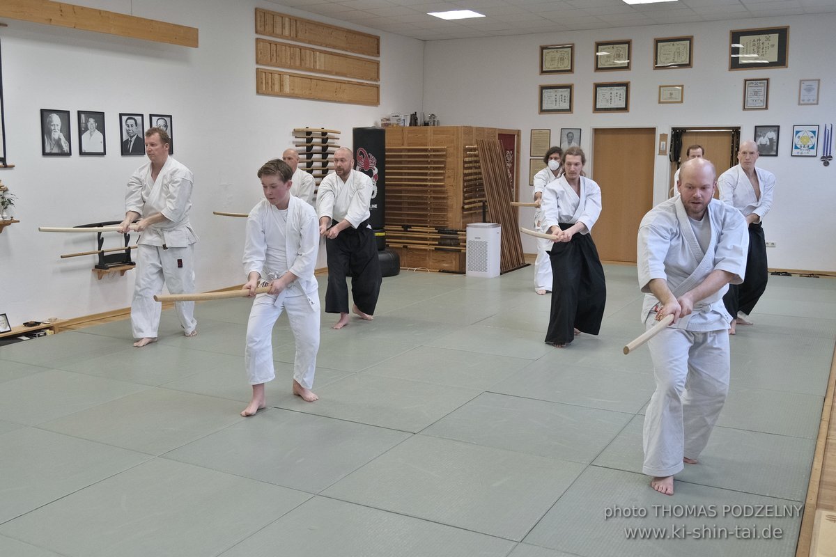 Aikido Intensiv (I) 2023 - Aiki Ken - Thomas Podzelny 5.Dan