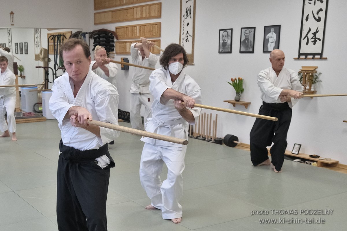 Aikido Intensiv (I) 2023 - Aiki Ken - Thomas Podzelny 5.Dan