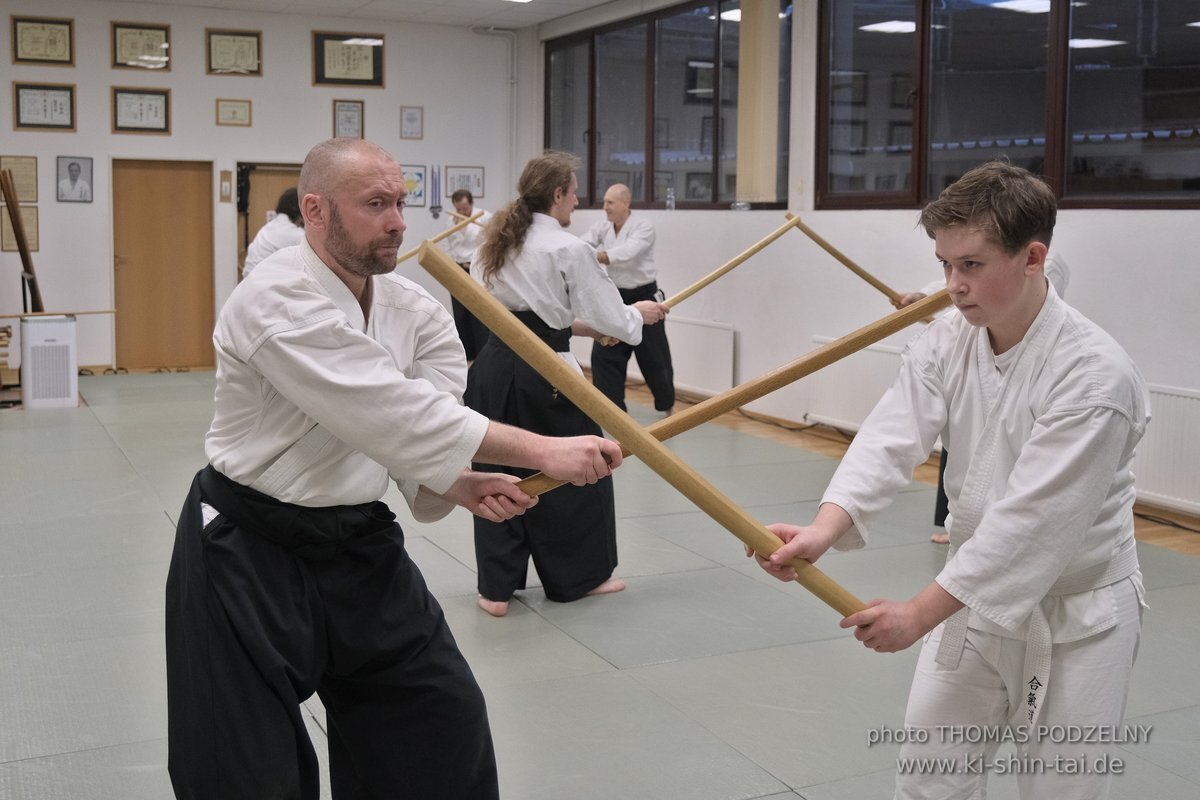 Aikido Intensiv (I) 2023 - Aiki Ken - Thomas Podzelny 5.Dan