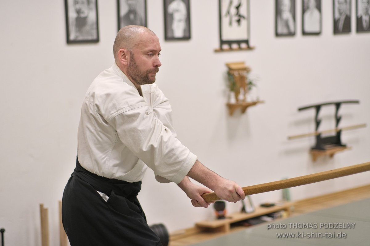 Aikido Intensiv (I) 2023 - Aiki Ken - Thomas Podzelny 5.Dan