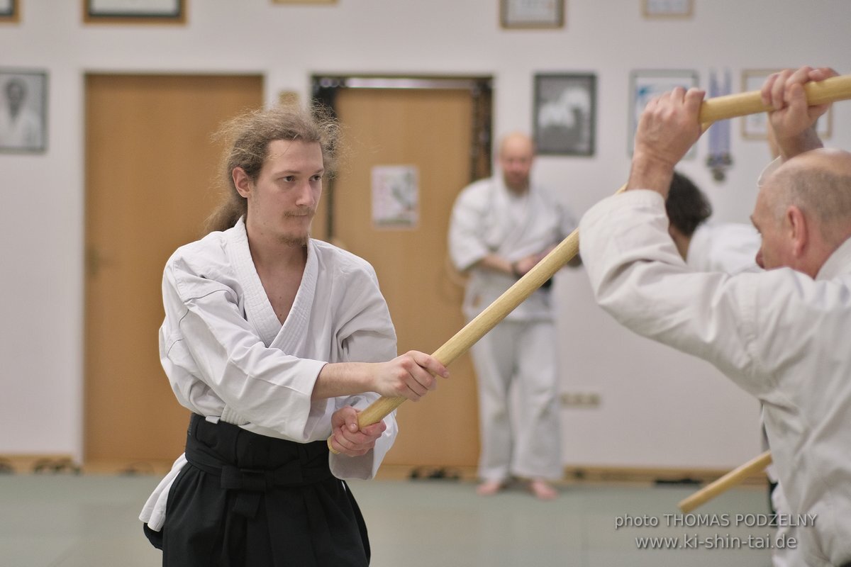 Aikido Intensiv (I) 2023 - Aiki Ken - Thomas Podzelny 5.Dan