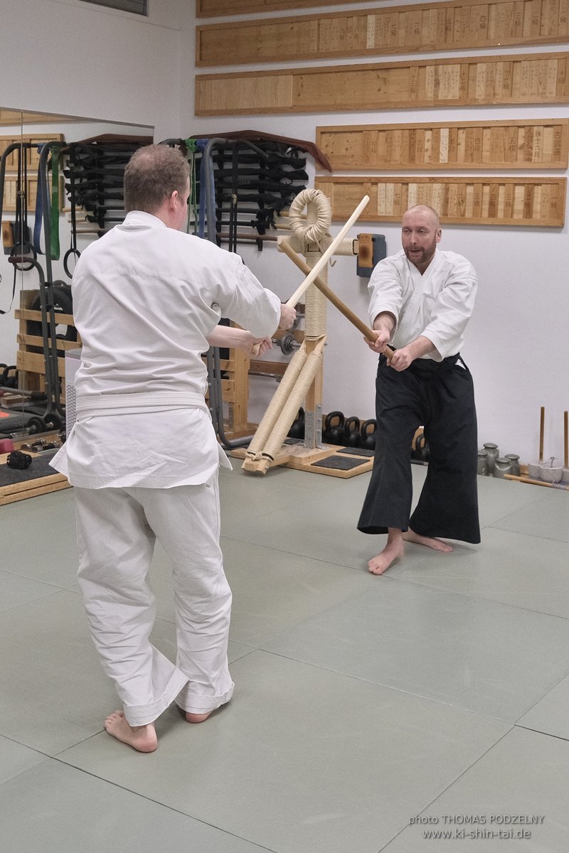 Aikido Intensiv (I) 2023 - Aiki Ken - Thomas Podzelny 5.Dan