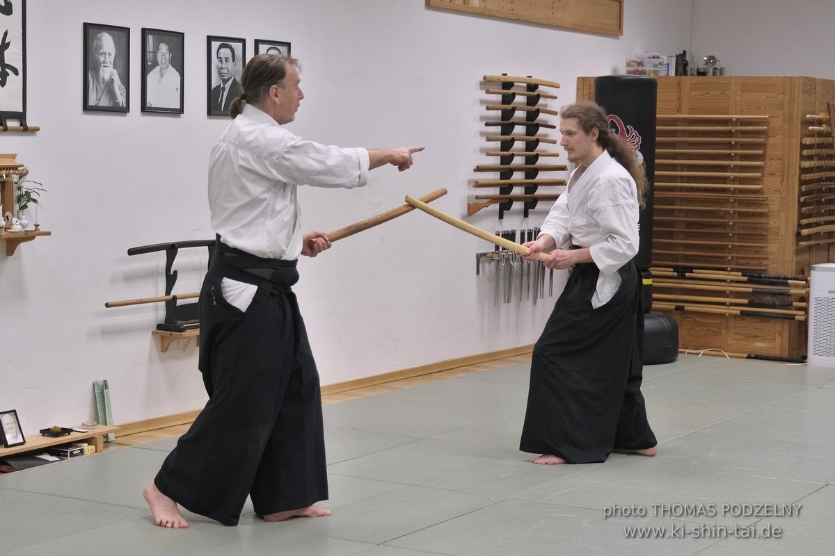 Aikido Intensiv (I) 2023 - Aiki Ken - Thomas Podzelny 5.Dan