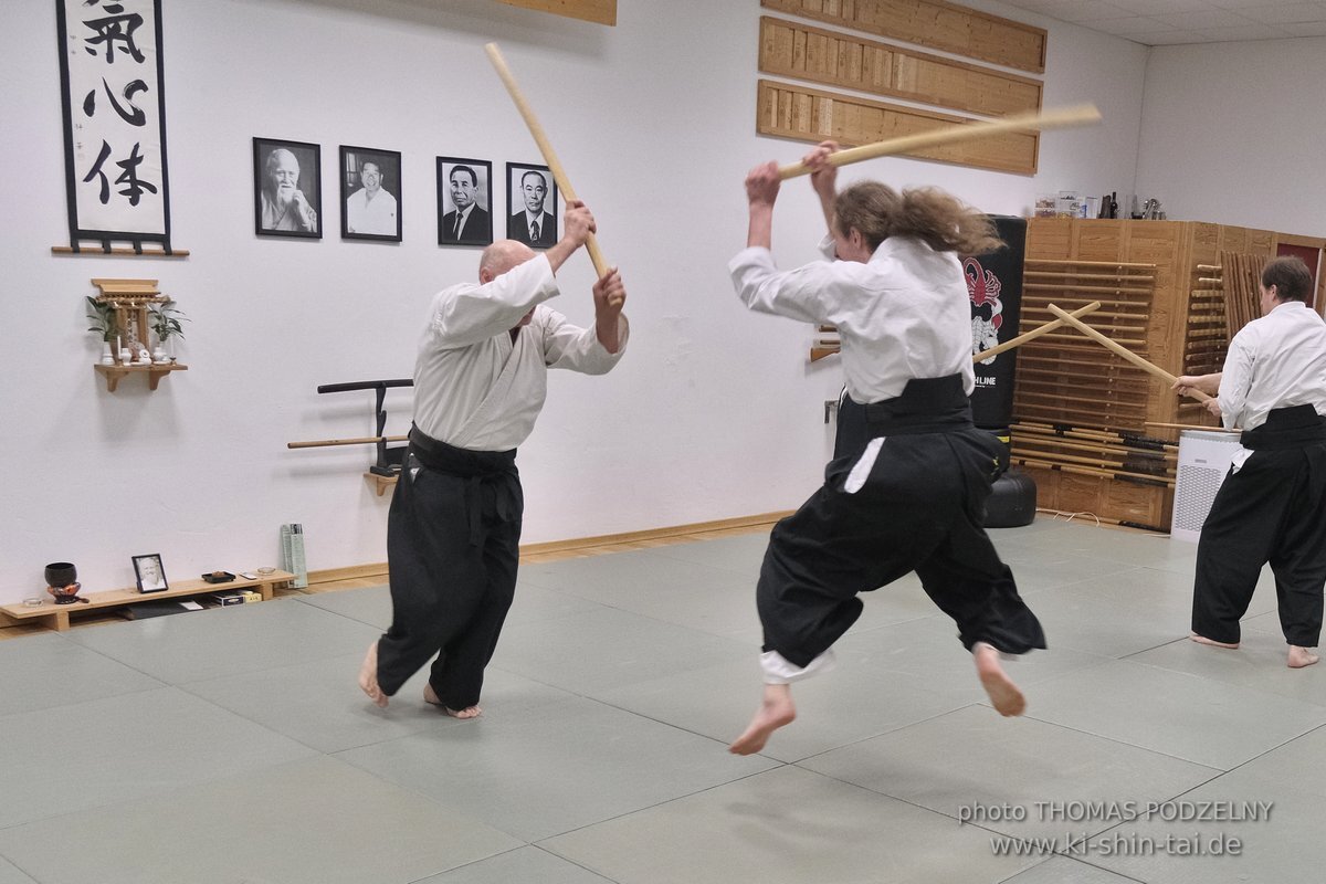 Aikido Intensiv (I) 2023 - Aiki Ken - Thomas Podzelny 5.Dan