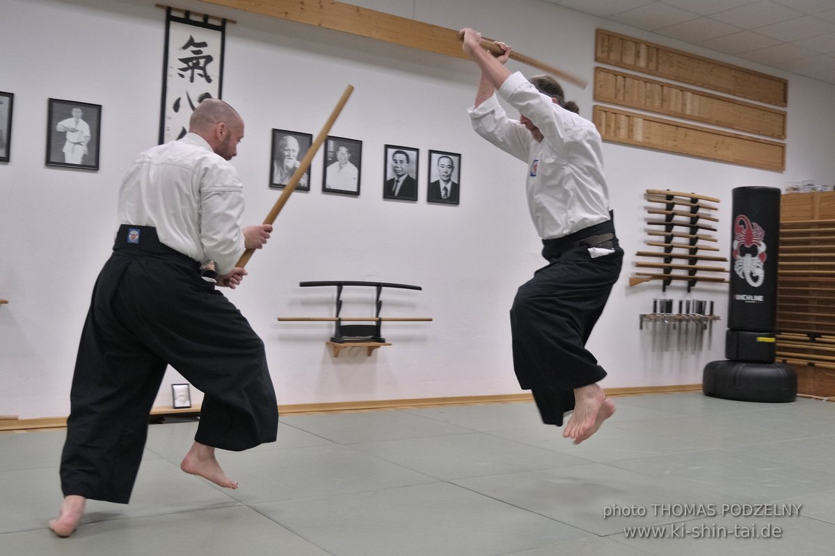 Aikido Intensiv (I) 2023 - Aiki Ken - Thomas Podzelny 5.Dan