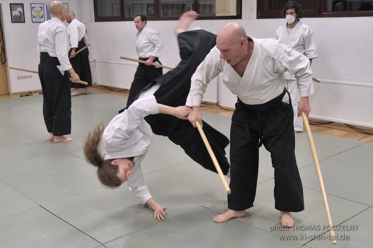 Aikido Intensiv (I) 2023 - Aiki Ken - Thomas Podzelny 5.Dan