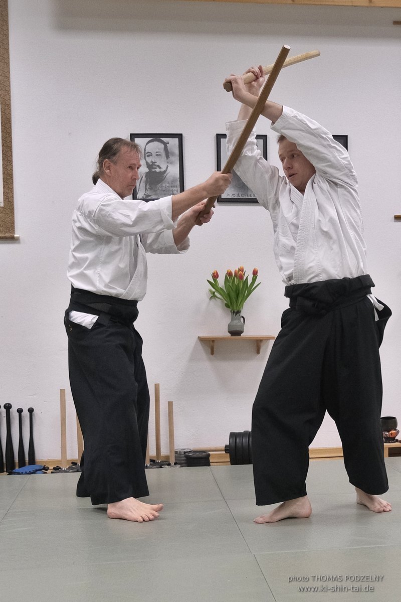 Aikido Intensiv (I) 2023 - Aiki Ken - Thomas Podzelny 5.Dan