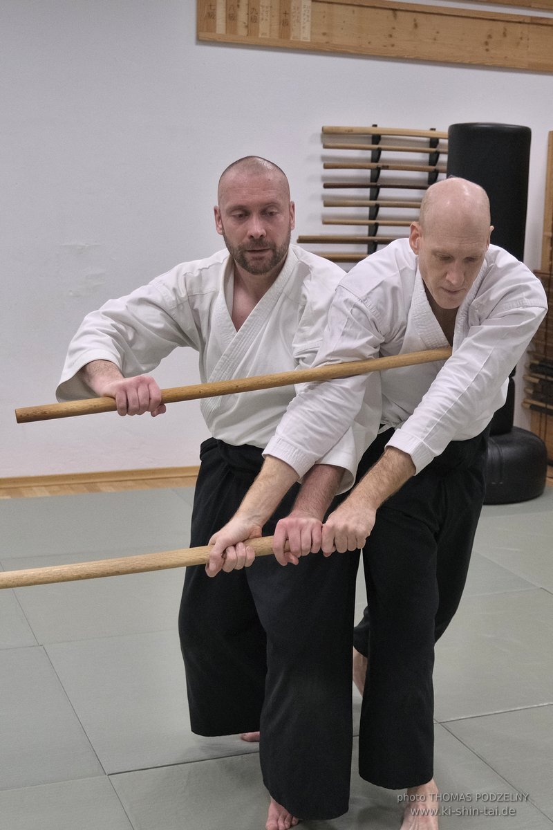 Aikido Intensiv (I) 2023 - Aiki Ken - Thomas Podzelny 5.Dan