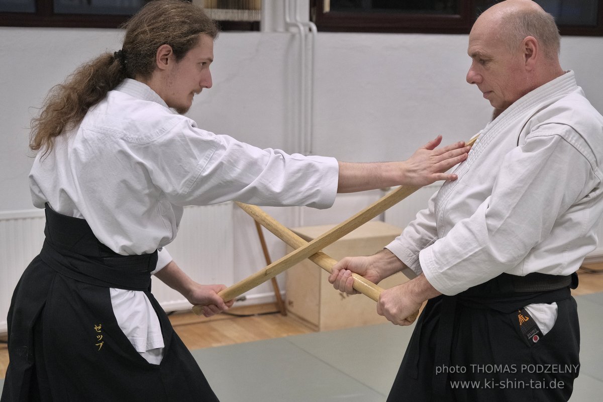 Aikido Intensiv (I) 2023 - Aiki Ken - Thomas Podzelny 5.Dan