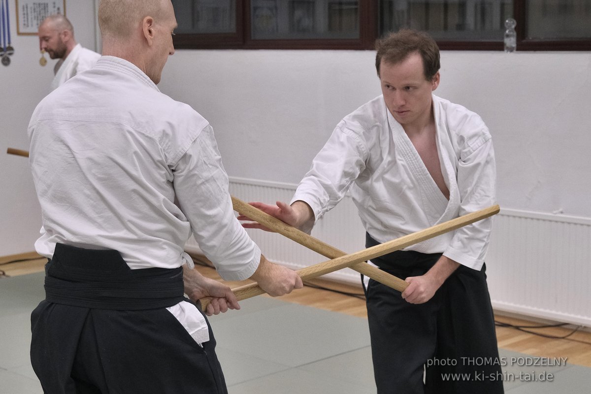 Aikido Intensiv (I) 2023 - Aiki Ken - Thomas Podzelny 5.Dan