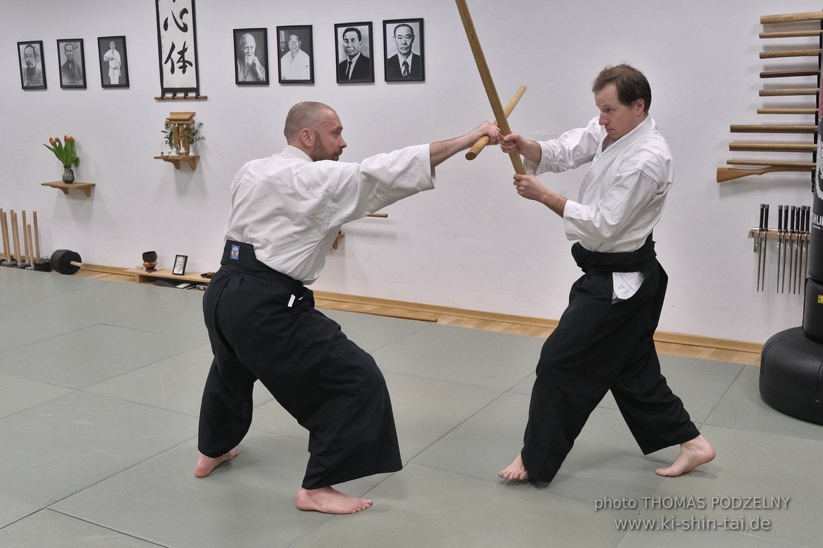 Aikido Intensiv (I) 2023 - Aiki Ken - Thomas Podzelny 5.Dan