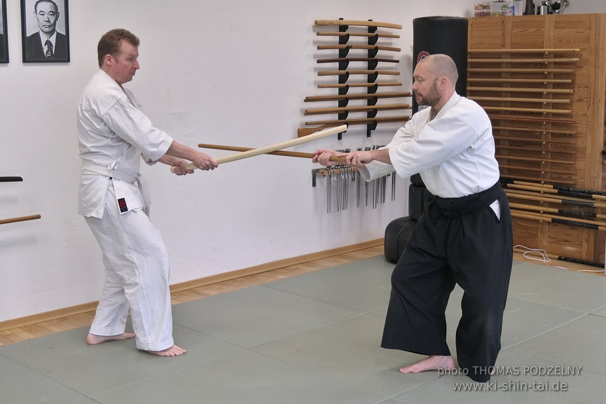 Aikido Intensiv (I) 2023 - Aiki Ken - Thomas Podzelny 5.Dan