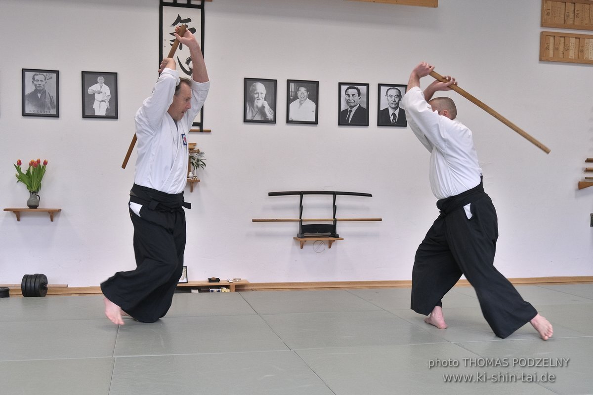 Aikido Intensiv (I) 2023 - Aiki Ken - Thomas Podzelny 5.Dan