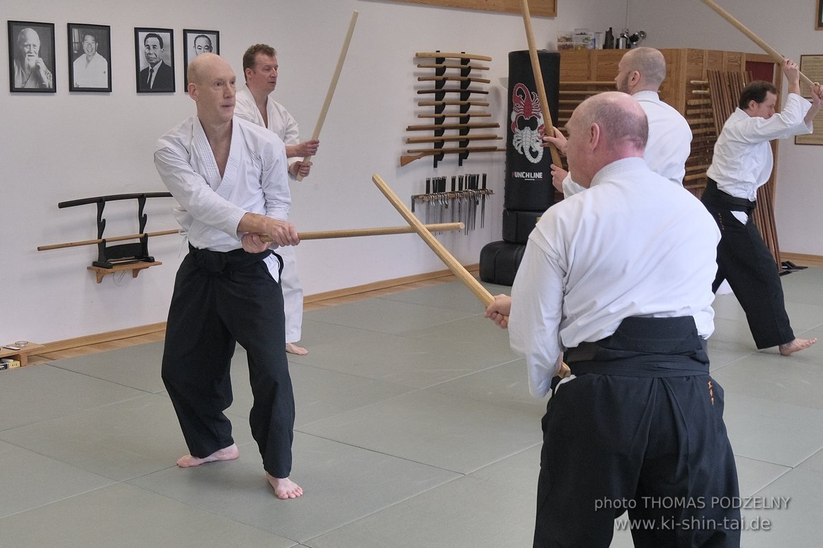 Aikido Intensiv (I) 2023 - Aiki Ken - Thomas Podzelny 5.Dan