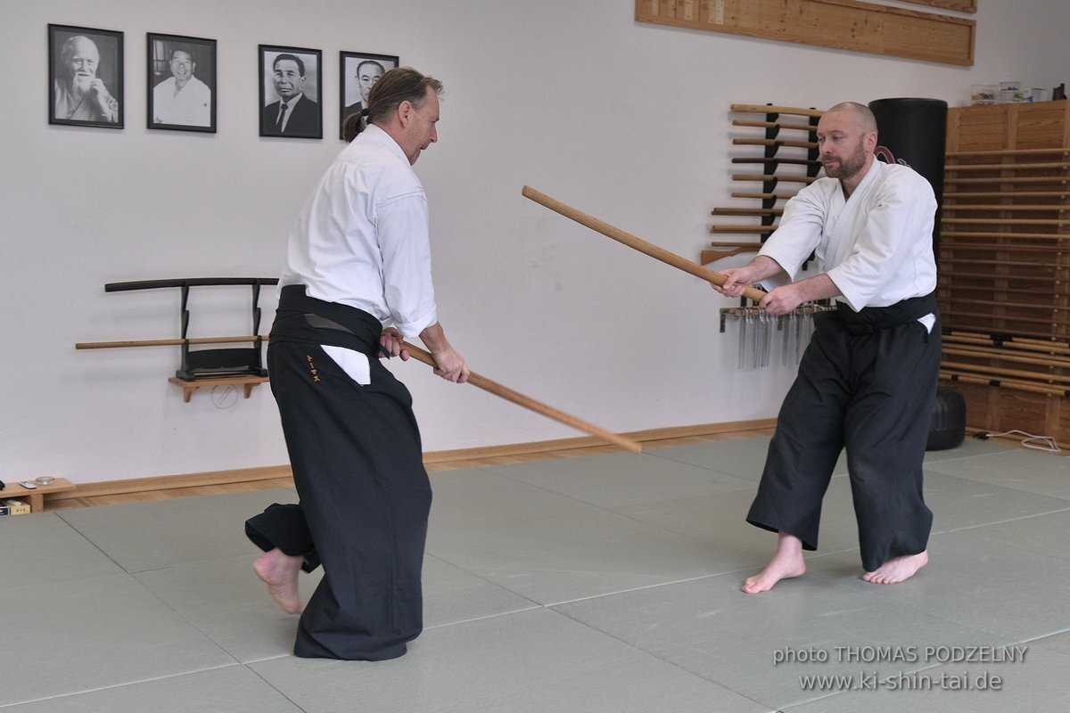 Aikido Intensiv (I) 2023 - Aiki Ken - Thomas Podzelny 5.Dan