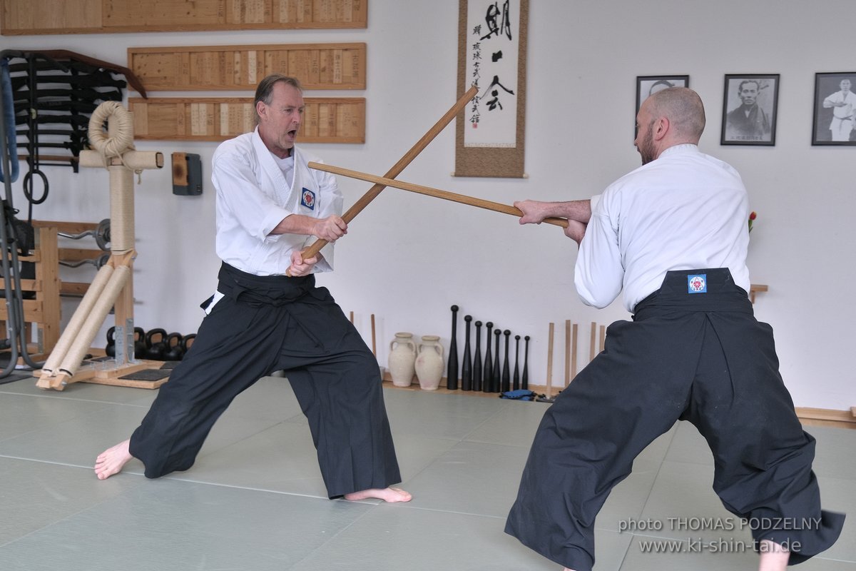 Aikido Intensiv (I) 2023 - Aiki Ken - Thomas Podzelny 5.Dan