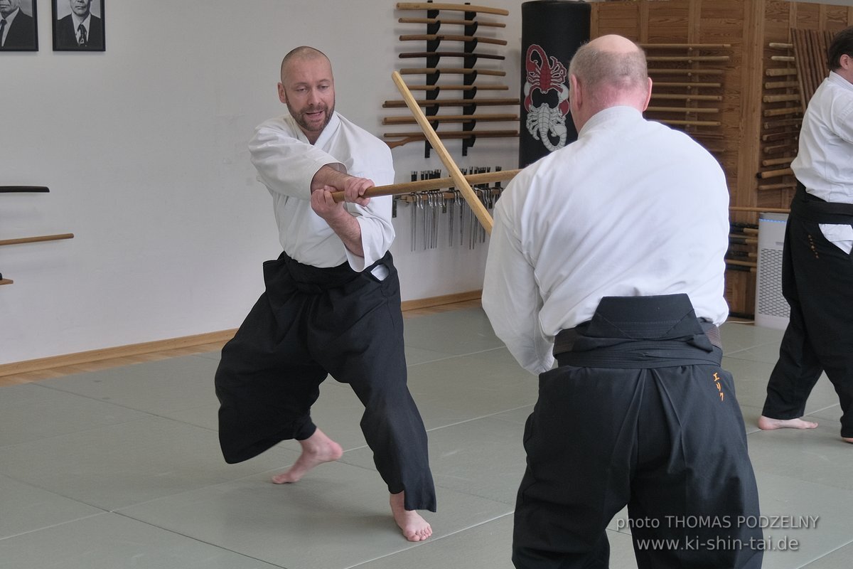 Aikido Intensiv (I) 2023 - Aiki Ken - Thomas Podzelny 5.Dan