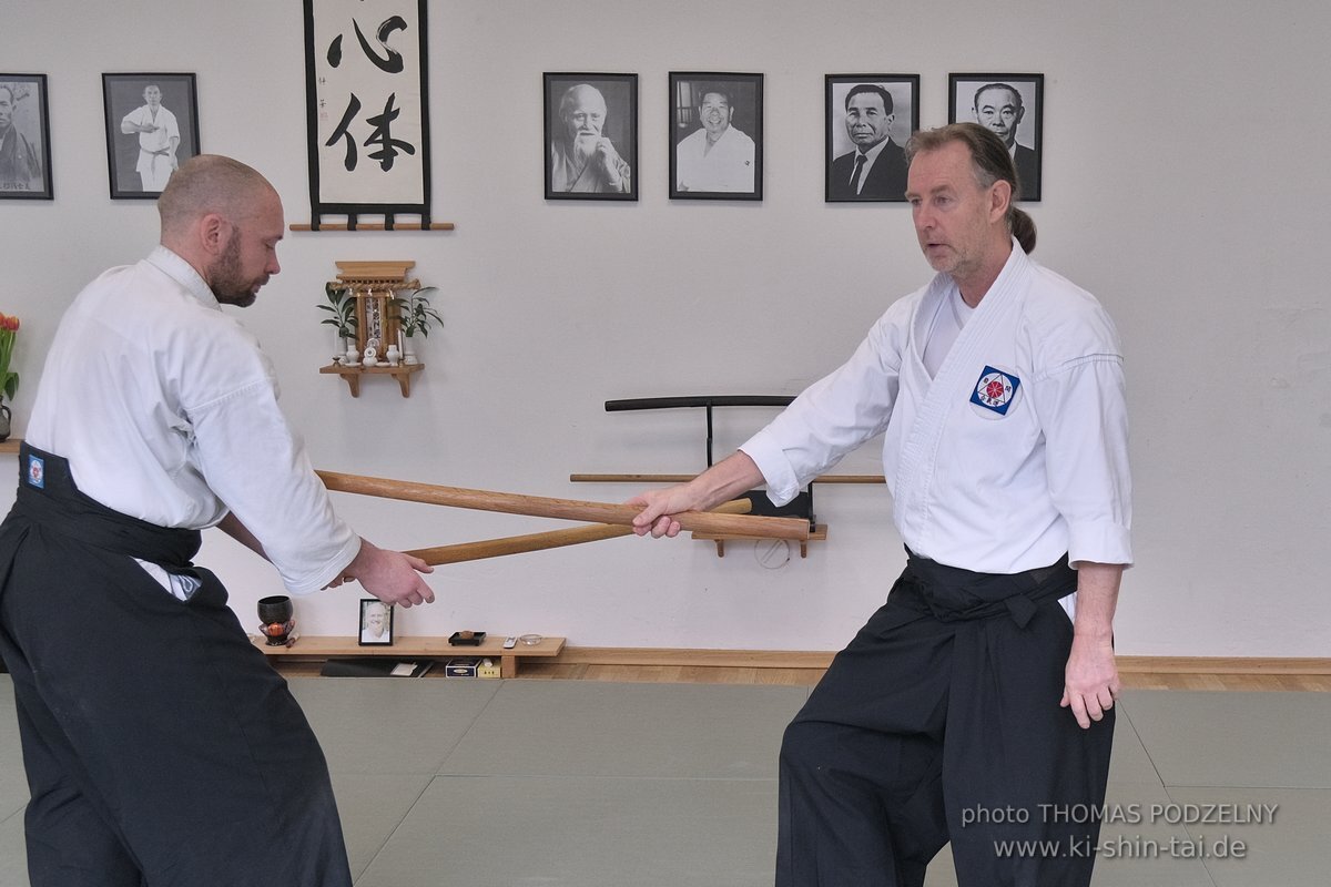 Aikido Intensiv (I) 2023 - Aiki Ken - Thomas Podzelny 5.Dan